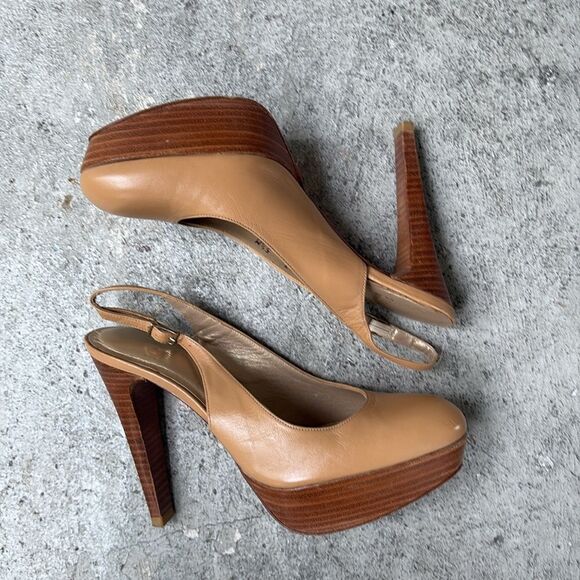 Stuart Weitzman platform sling backs - Picture 3 of 9